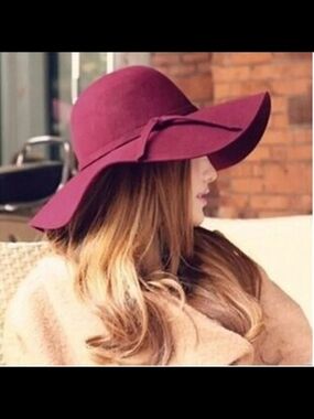 Ladies Summer Fedora Hat Wide Floppy Brim Beach Hat 100% Wool